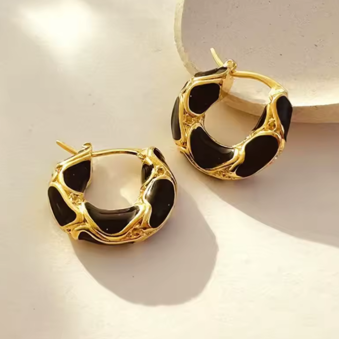 Marfil Enamel Hoops
